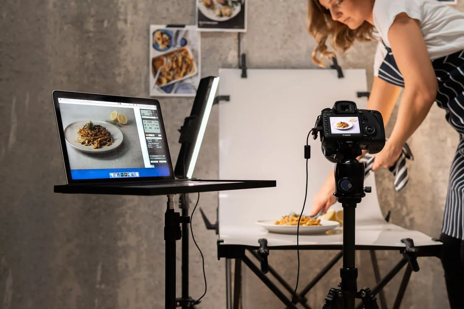 On-Location Portable Studio Tether Table With Stand