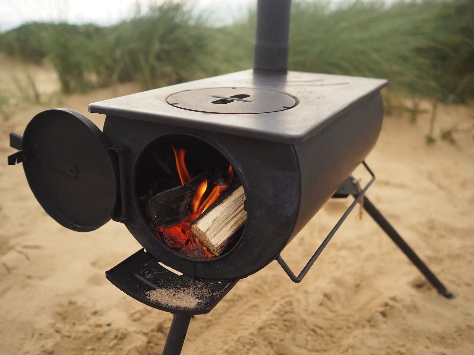 Pioneer Portable Wood Stove | 2.5KW 12KG - Robens Tipi Kit