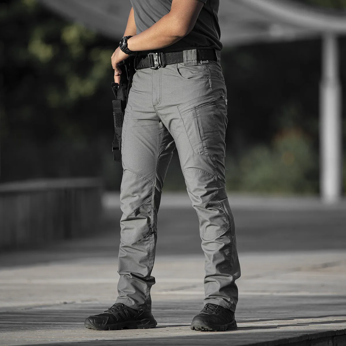 Straight Fit Durable Men's Cargo Pants