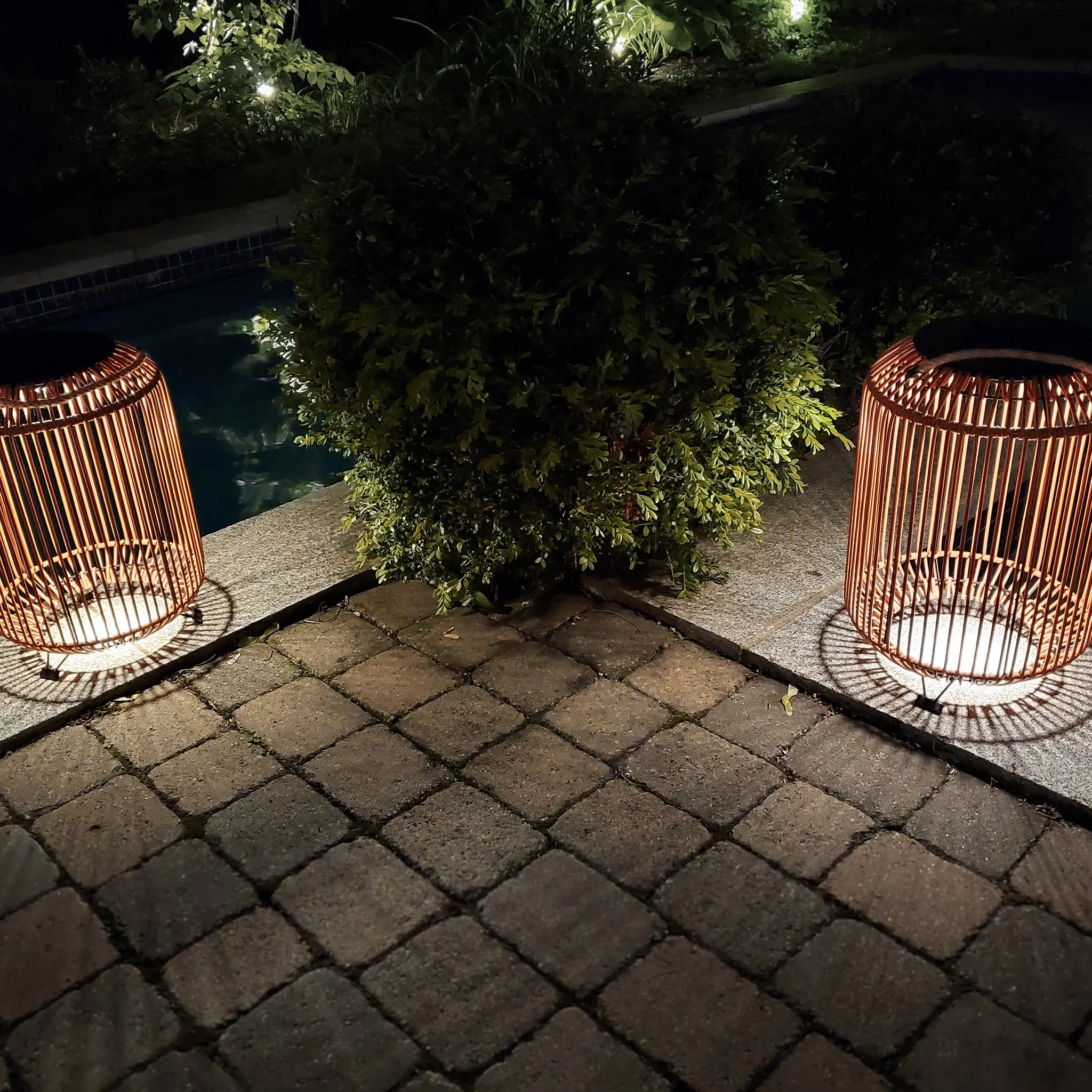 Tulum Smart Solar Outdoor Patio Garden LED Light 13 X 19 In. - Beige